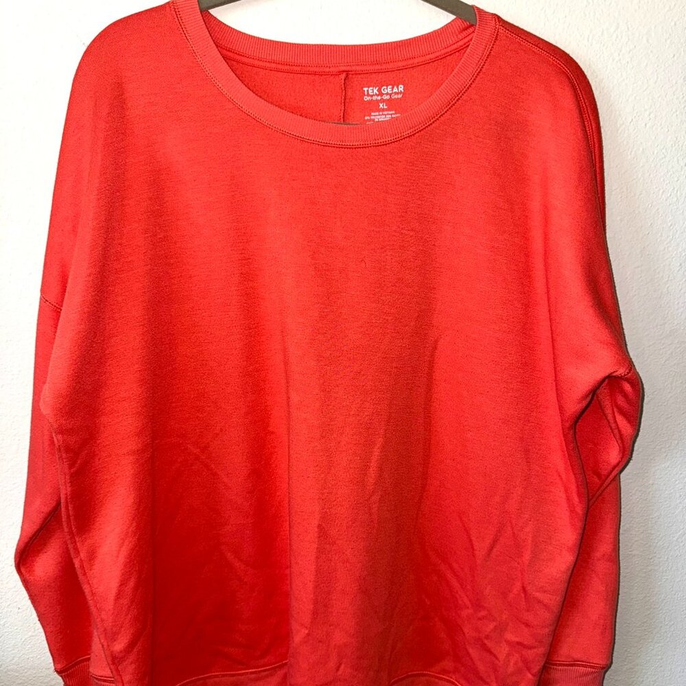 Tek Gear On-the-Go Pullover Sweatshirt – XL – Red – Cozy & Lightweight